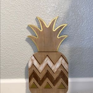 Pineapple wall hang up art
